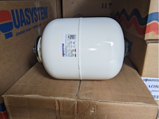 Розширювальний бак для опалення та сонячних систем Aquasystem VS8 замовити в «Клімат Технології» Київ Україна